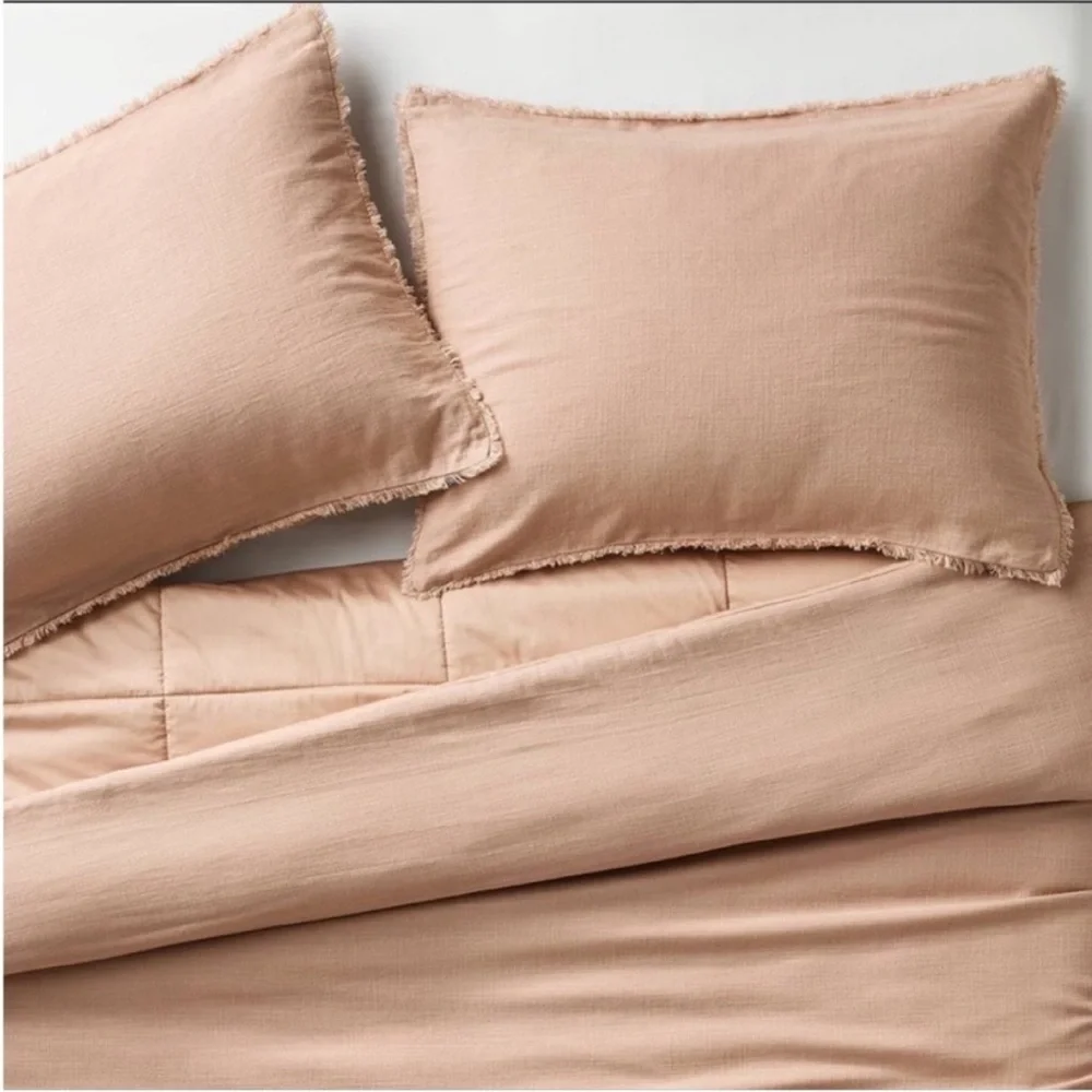NWT King Heavyweight Linen Blend Comforter and Sham Set Light Adobe Clay